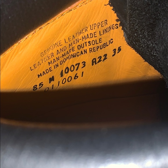 shoes - Picture 2 of 8